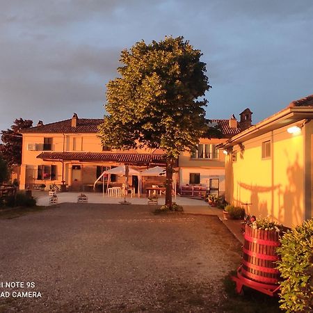Cascina Angelina Villa Casteggio Exterior foto